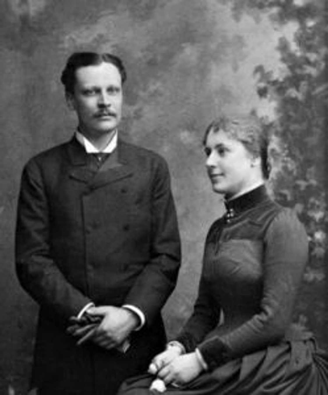 Ministerský předseda Manfred hrabě Clary-Aldringen (1852–1928) s manželkou Franciskou.
